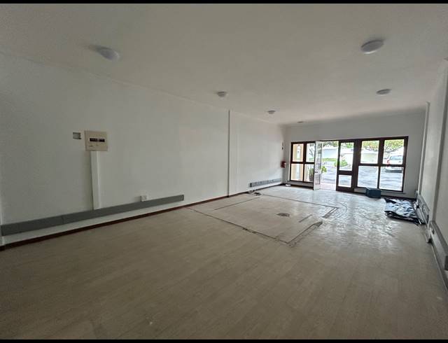 56M² BUILDING TO LET IN HOUT BAY CENTRAL